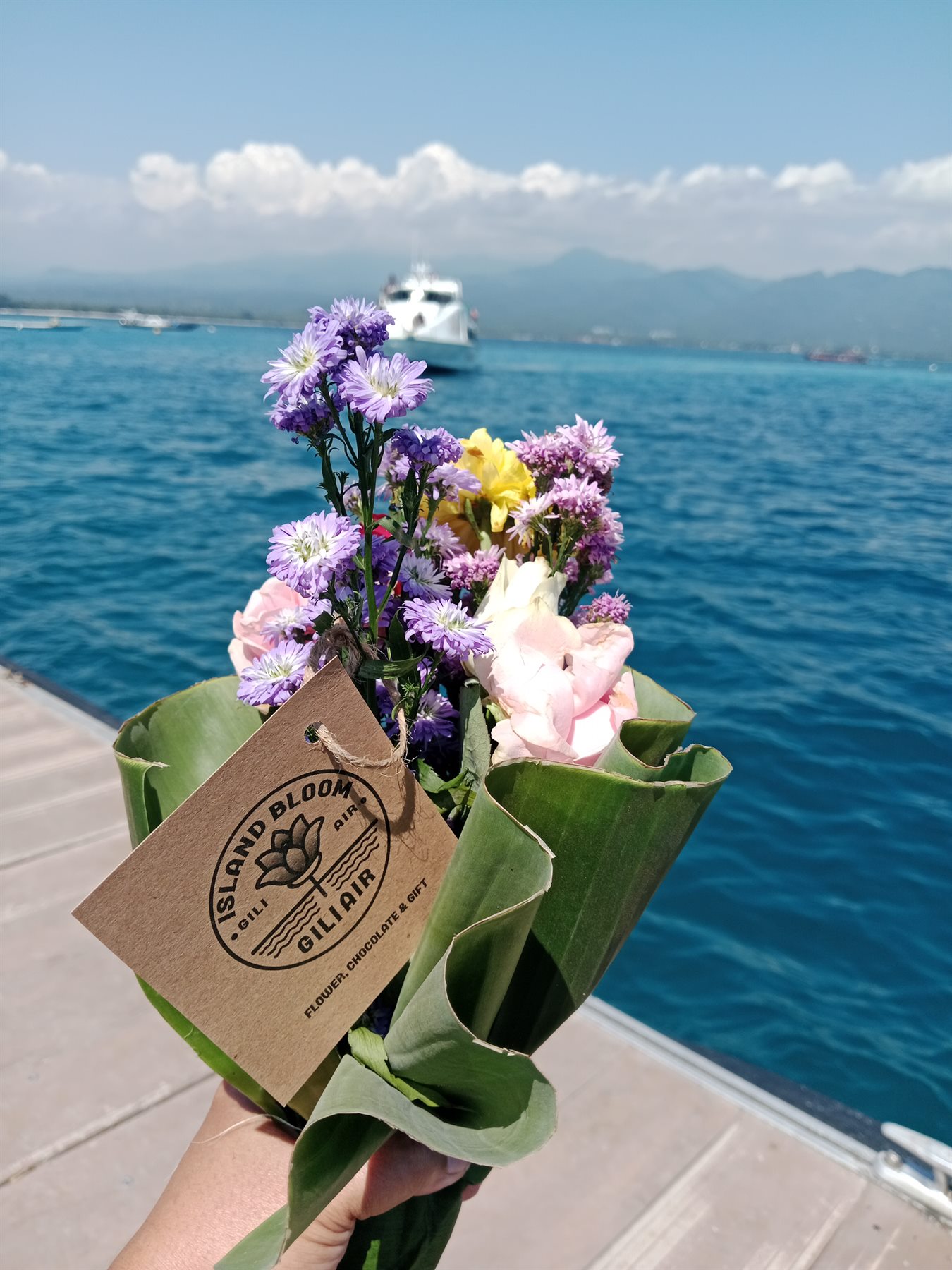Natural wrapped bouquet by the sea